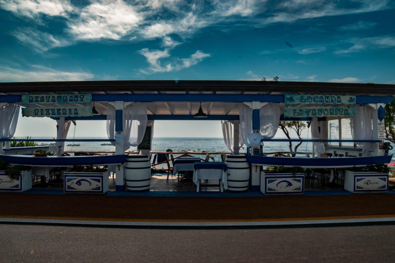 La Favorita Hotel Cala Gonone Exterior photo
