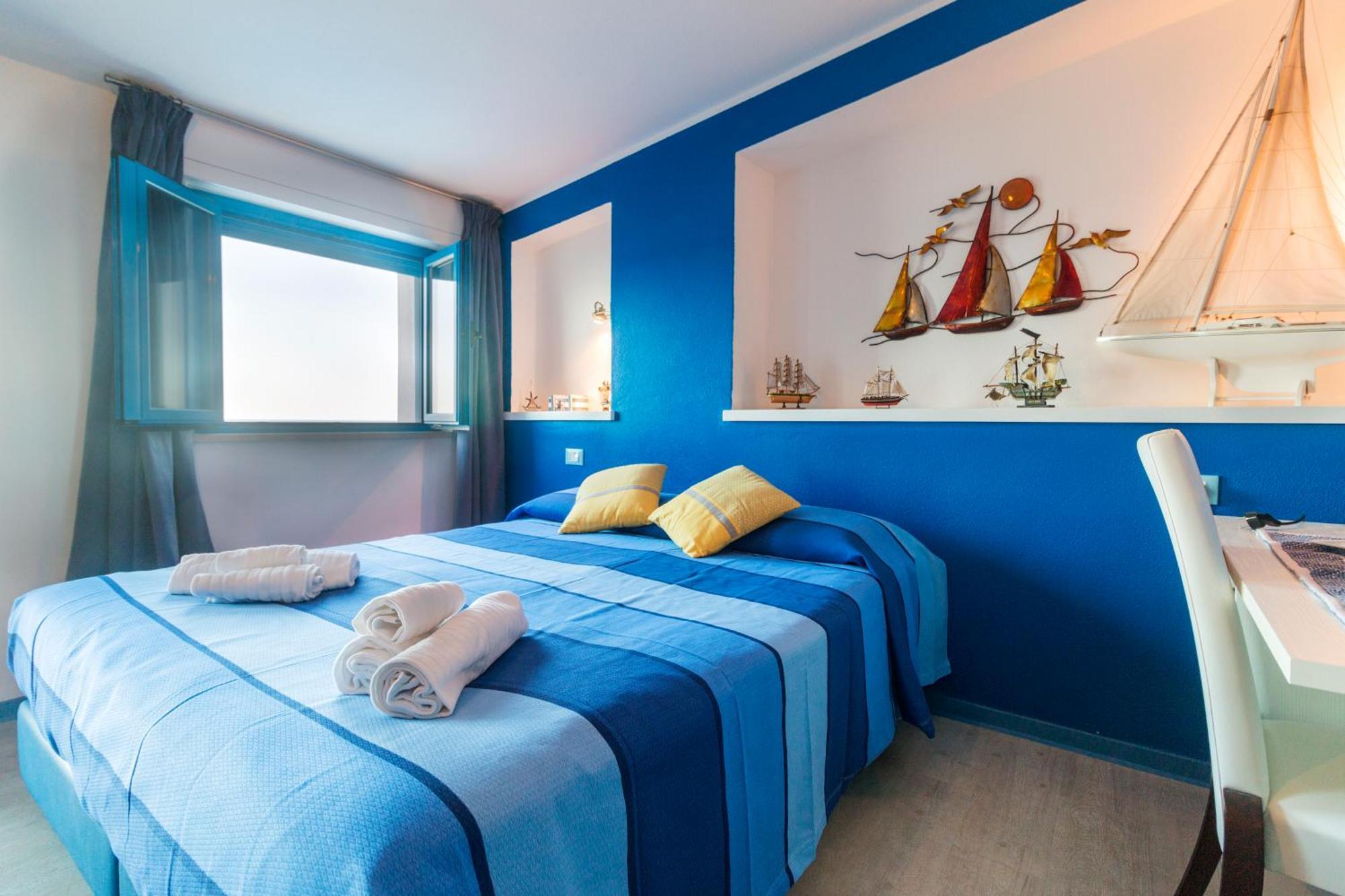 La Favorita Hotel Cala Gonone Exterior photo