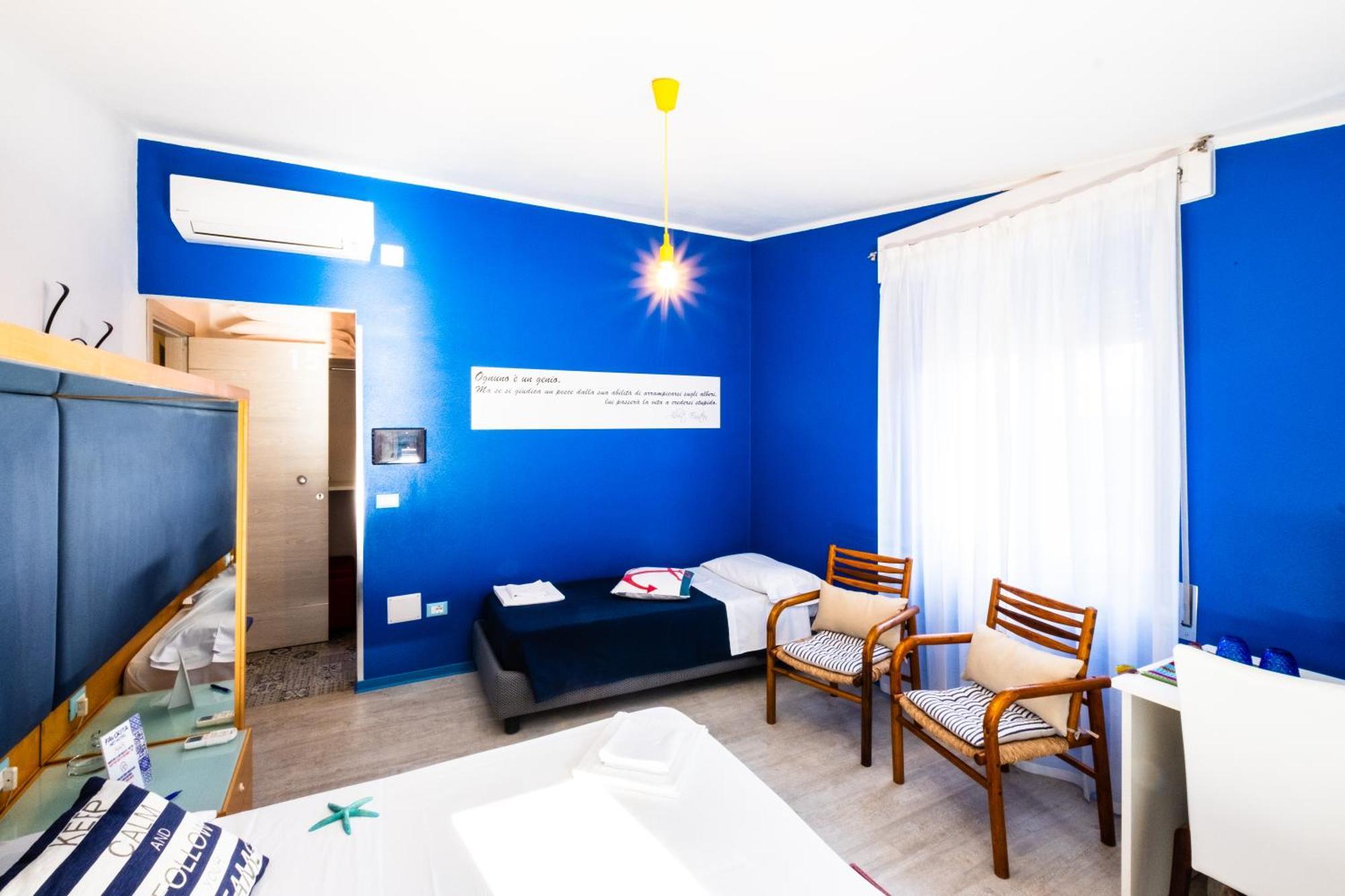 La Favorita Hotel Cala Gonone Exterior photo